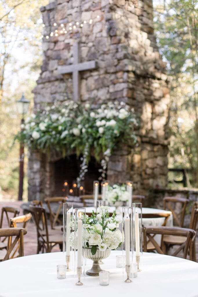 Reception Details at Swann Lake Stables